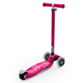 Koloběžka se svítícími kolečky Micro Maxi DeLuxe LED Pink