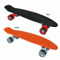 plastový skateboard