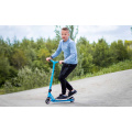 Freestylová koloběžka pro začínající děti v modré barvě Micro Ramp Cyan
