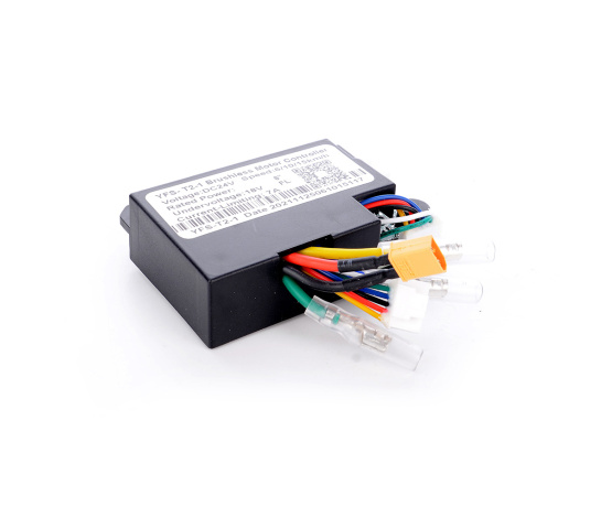 Řidící jednotka vč. kabel. UX2 Řidící jednotka vč. kabel. UX2