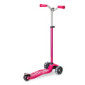 Svítící koloběžka pro holky v růžové barvě Maxi Deluxe Pro LED Pink