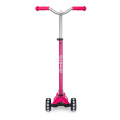 Stabilní tříkolečková koloběžka pro děti v růžové barvě Maxi DeLuxe Pro LED Pink