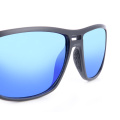 TINT R